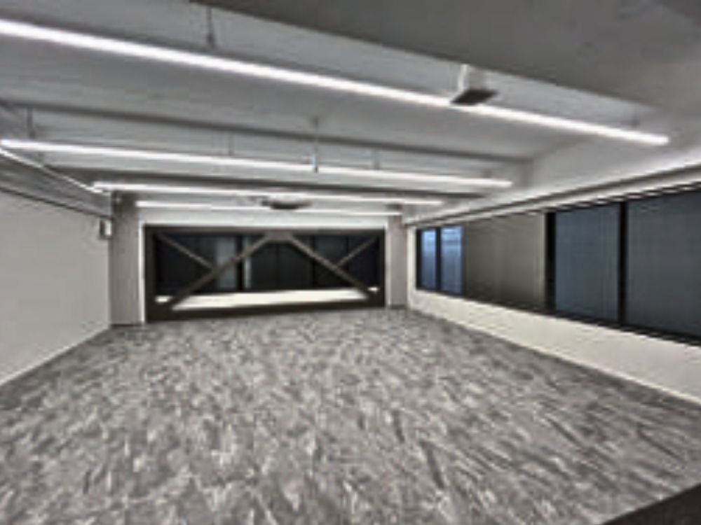 中央区湊のセットアップオフィス物件（新富町駅徒歩5分、約40坪）