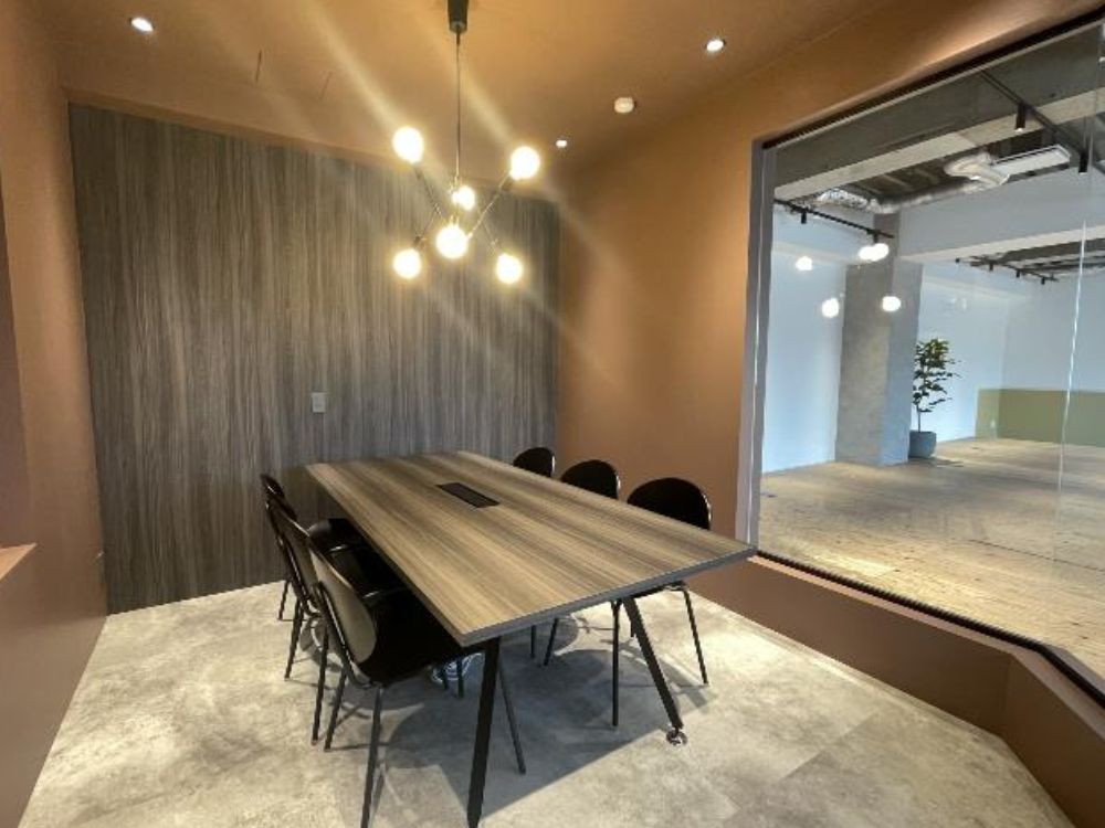 千代田区内神田のセットアップオフィス物件（神田駅徒歩5分、約40坪）