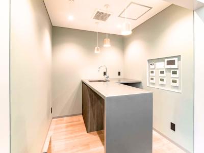 港区芝のセットアップオフィス物件(三田駅徒歩4分、約45坪)