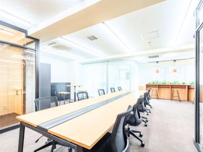 千代田区内神田のセットアップオフィス物件（淡路町駅徒歩5分、約30坪）