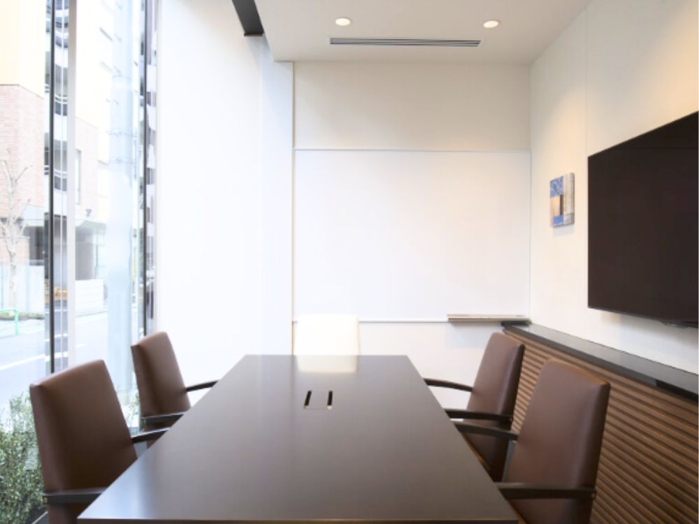 千代田区麹町の1-5名用オフィス物件（半蔵門駅徒歩2分、10坪未満）