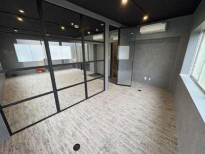 文京区小日向のセットアップオフィス物件(茗荷谷駅徒歩1分、約15坪)