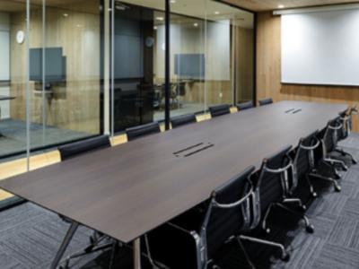 新宿区西新宿の1-15名用オフィス物件(都庁前駅徒歩2分、10坪未満)