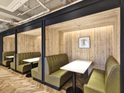 港区六本木のオフィス物件（六本木駅徒歩1分）