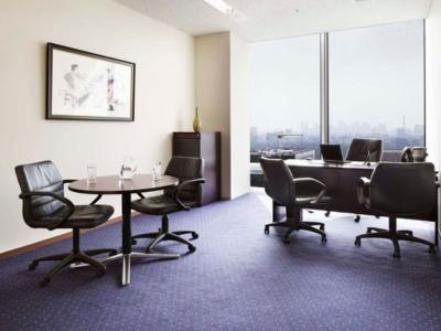 千代田区大手町の2-3名用オフィス物件(大手町駅徒歩1分、10坪未満)