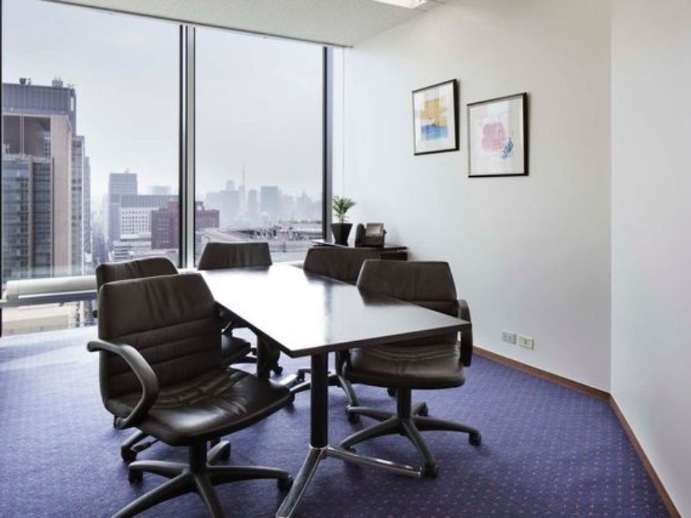 千代田区大手町の5-7名用オフィス物件（大手町駅徒歩1分、10坪未満）