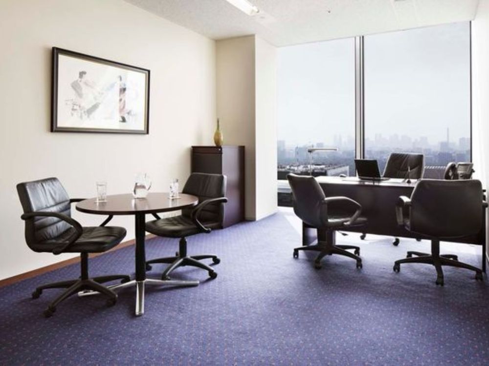 千代田区大手町の5-7名用オフィス物件（大手町駅徒歩1分、10坪未満）