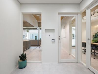 中央区日本橋兜町のセットアップオフィス物件（茅場町駅徒歩4分、約40坪）