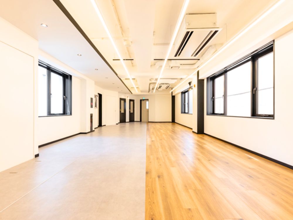 新宿区市谷本村町のセットアップオフィス物件（市ヶ谷駅徒歩3分、約45坪）
