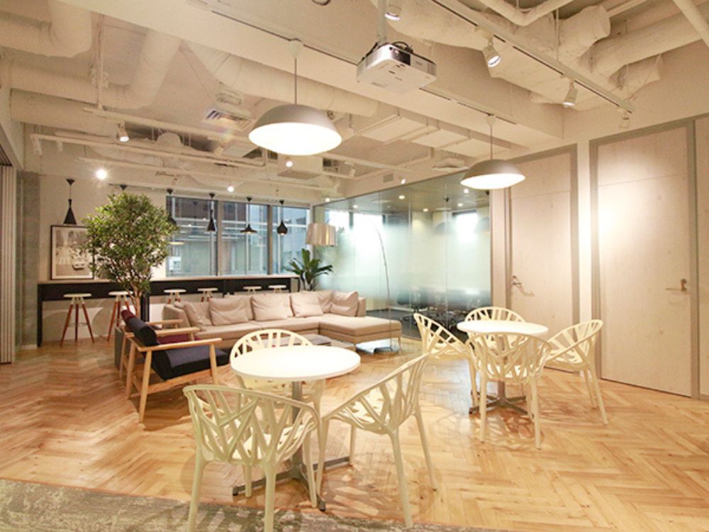 千代田区神田紺屋町のセットアップオフィス物件（神田駅徒歩4分、約115坪）