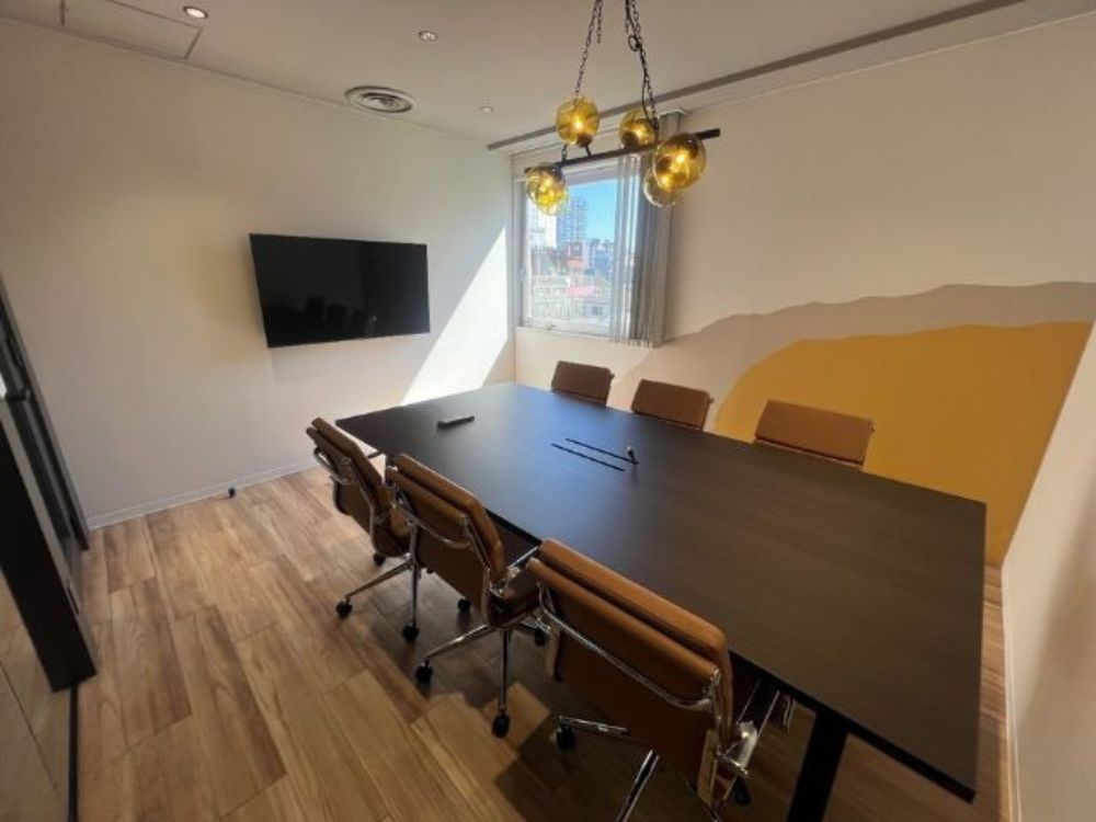 渋谷区代々木のセットアップオフィス物件（南新宿駅徒歩4分、約30坪）