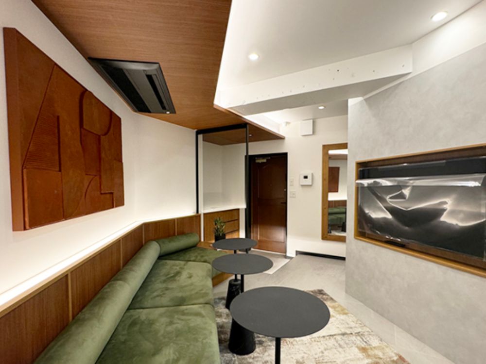 目黒区青葉台のフルセットアップオフィス物件（神泉駅徒歩8分、約20坪）