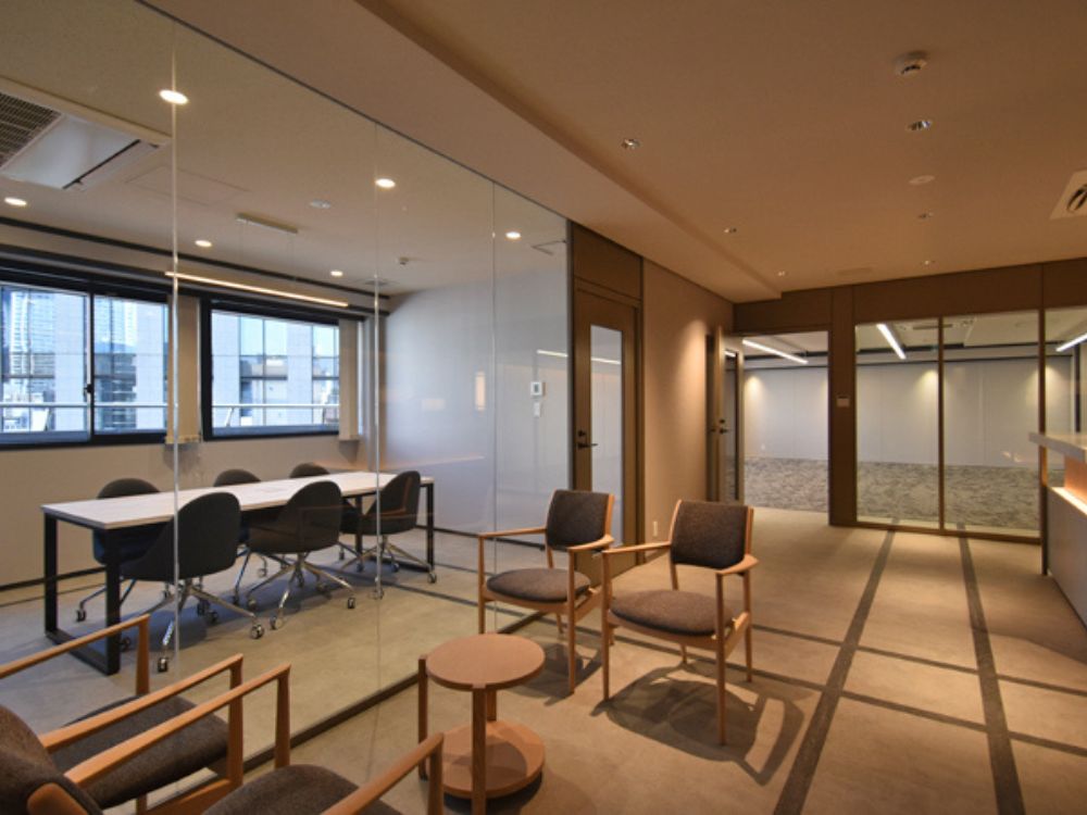 千代田区神田三崎町のセットアップオフィス物件（水道橋駅徒歩3分、約45坪）