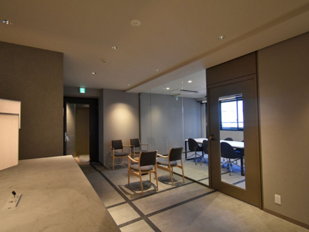 千代田区神田三崎町のセットアップオフィス物件（水道橋駅徒歩3分、約45坪）