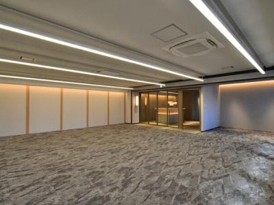 千代田区神田三崎町のセットアップオフィス物件（水道橋駅徒歩3分、約45坪）