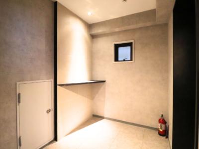 千代田区神田須田町のフルセットアップオフィス物件（神田駅徒歩2分、約45坪）