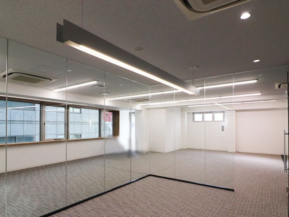中央区八丁堀のセットアップオフィス物件（八丁堀駅徒歩2分、約35坪）