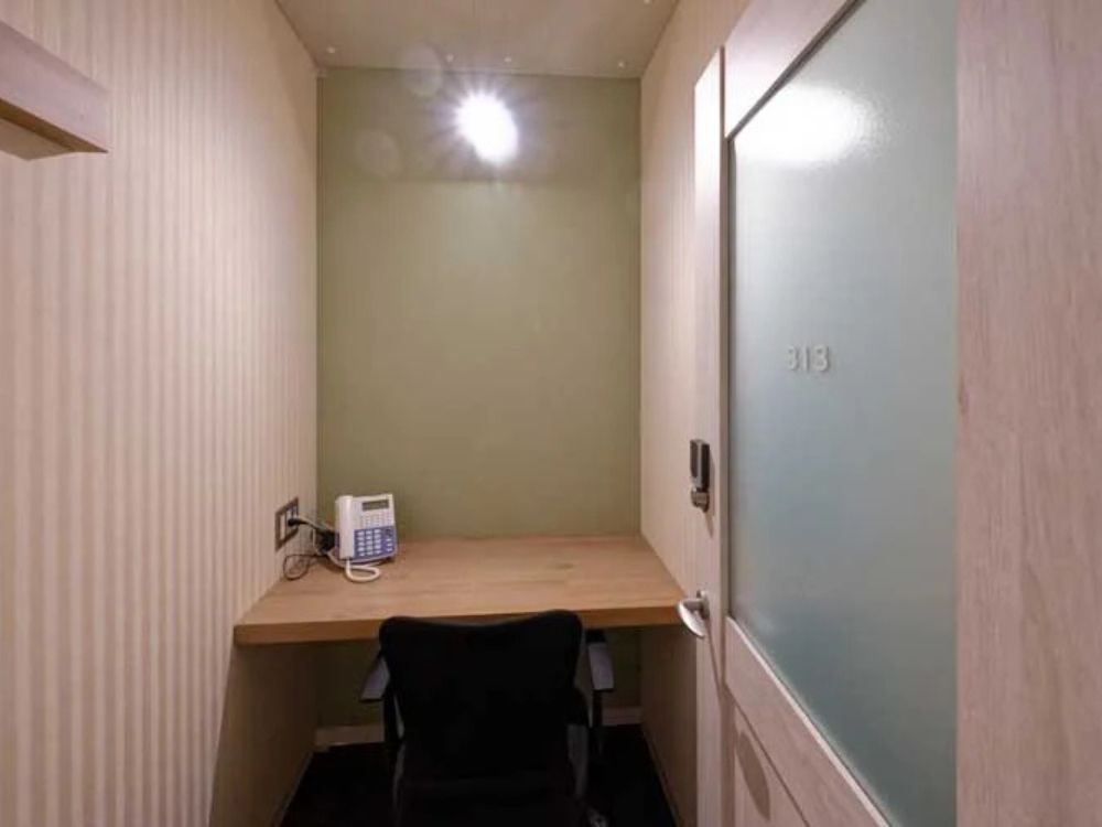 品川区東五反田の1-5名用オフィス物件（五反田駅徒歩2分、10坪未満）