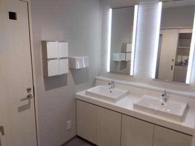 港区芝大門のコンパクトオフィス物件（大門駅徒歩2分、約20坪）