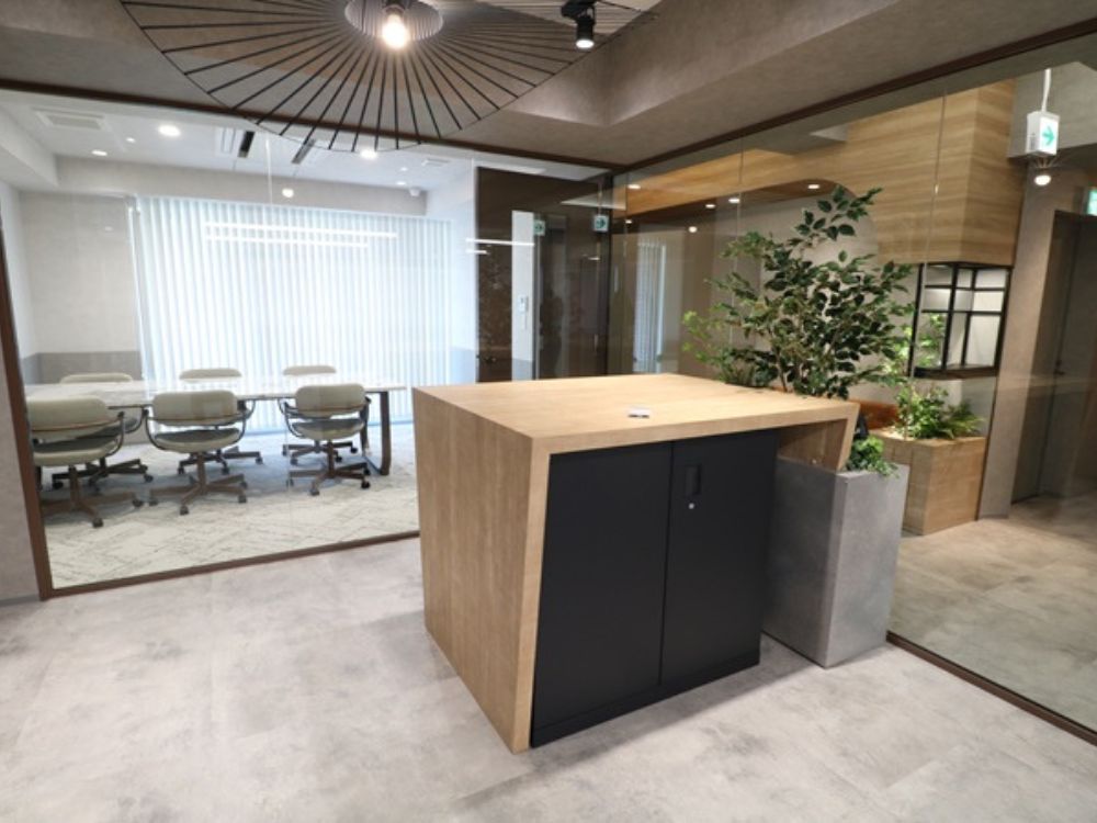 千代田区神田猿楽町のコンパクトオフィス物件（神保町駅徒歩5分、約25坪）