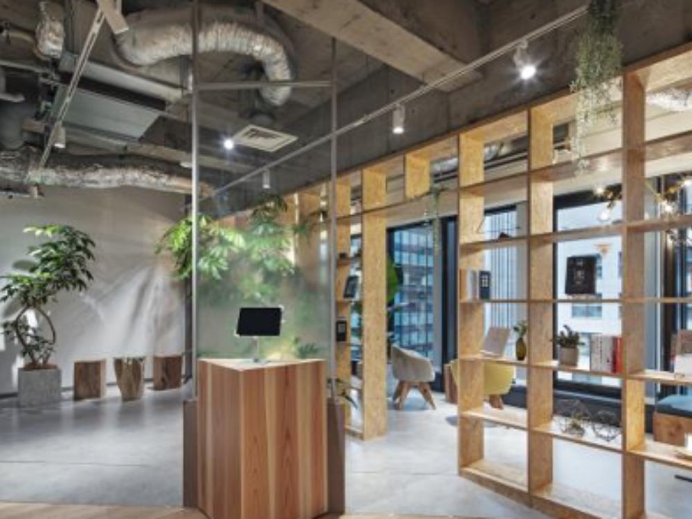 港区西新橋のセットアップオフィス物件（虎ノ門駅徒歩1分、約25坪）