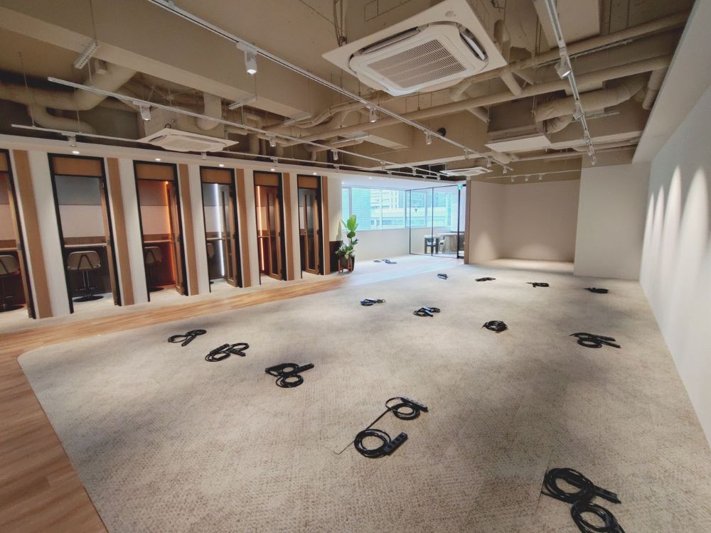 新宿区四谷坂町のセットアップオフィス物件（曙橋駅徒歩5分、約105坪）