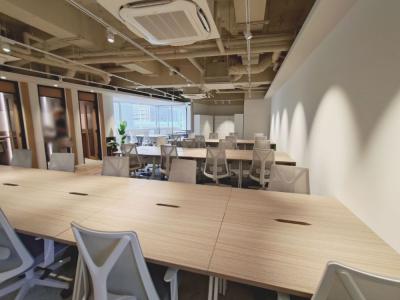 新宿区四谷坂町のセットアップオフィス物件（曙橋駅徒歩5分、約105坪）