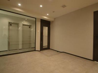 中央区入船のセットアップオフィス物件(新富町駅徒歩4分、約45坪)