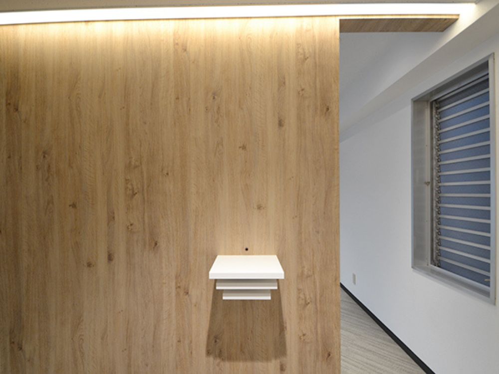 中央区新富のセットアップオフィス物件（新富町駅徒歩2分、約20坪）