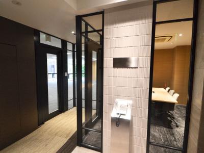 中央区新富のセットアップオフィス物件（新富町駅徒歩4分、約55坪）