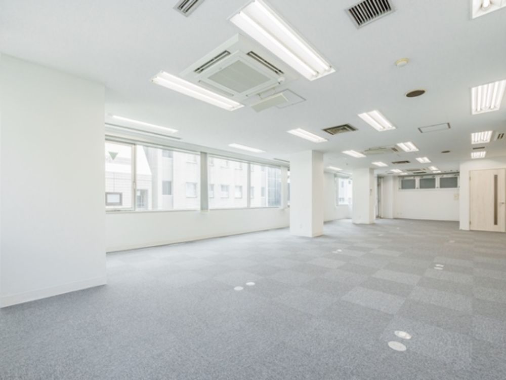 千代田区麹町のセットアップオフィス物件（麴町駅徒歩4分、約40坪）