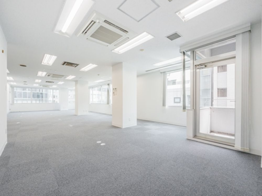 千代田区麹町のセットアップオフィス物件（麴町駅徒歩4分、約40坪）