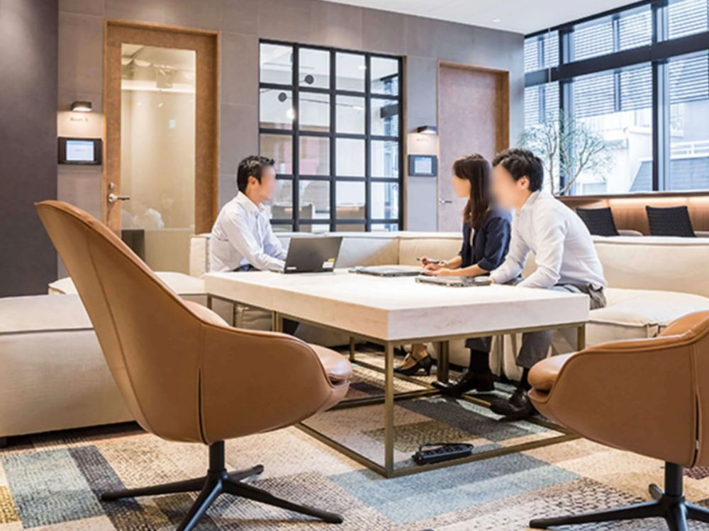 中央区日本橋室町のオフィス物件（三越前駅徒歩2分）