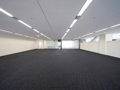 中央区晴海の居抜きオフィス物件（勝どき駅徒歩8分、約65坪）