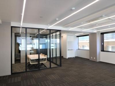 千代田区神田神保町のセットアップオフィス物件(神保町駅徒歩3分、約25坪)