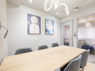 新宿区四谷のフルセットアップオフィス物件(四谷三丁目駅徒歩2分、約20坪)