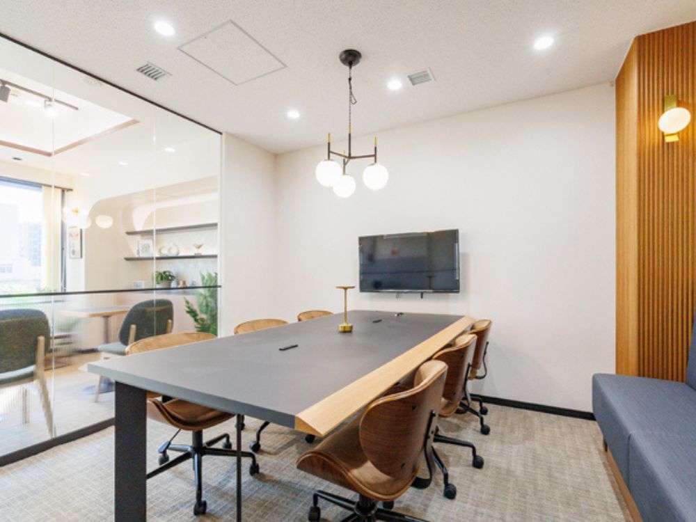 千代田区岩本町のセットアップオフィス物件（岩本町駅徒歩1分、約30坪）