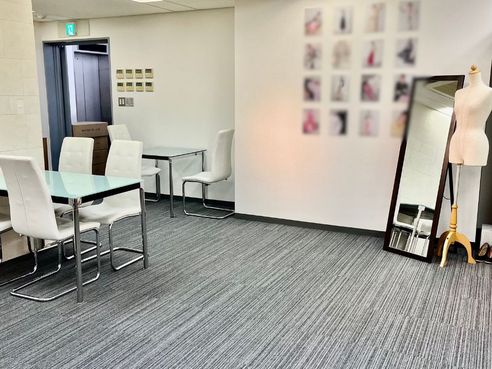 渋谷区恵比寿の居抜きオフィス物件（恵比寿駅徒歩3分、約50坪）