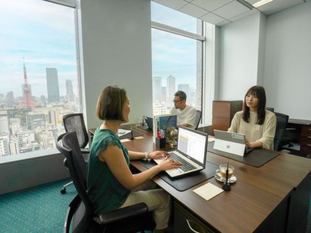 港区海岸の5-6名用オフィス物件（浜松町駅徒歩2分、10坪未満）