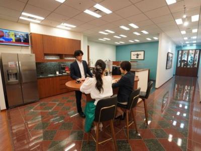 港区海岸の5-6名用オフィス物件（浜松町駅徒歩2分、10坪未満）