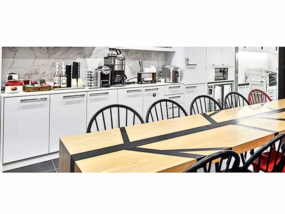 港区六本木のオフィス物件（六本木駅徒歩1分）