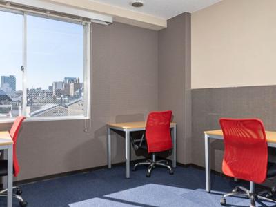 港区南青山のオフィス物件（外苑前駅徒歩5分）