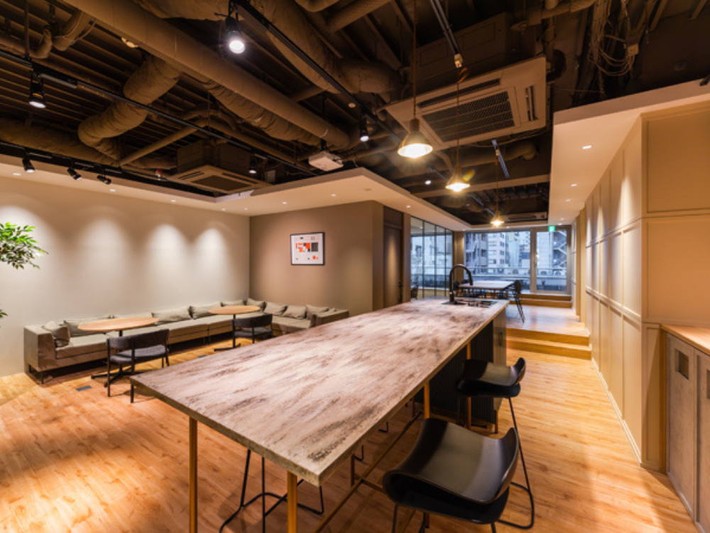 中央区築地のセットアップオフィス物件（築地駅徒歩2分、約90坪）