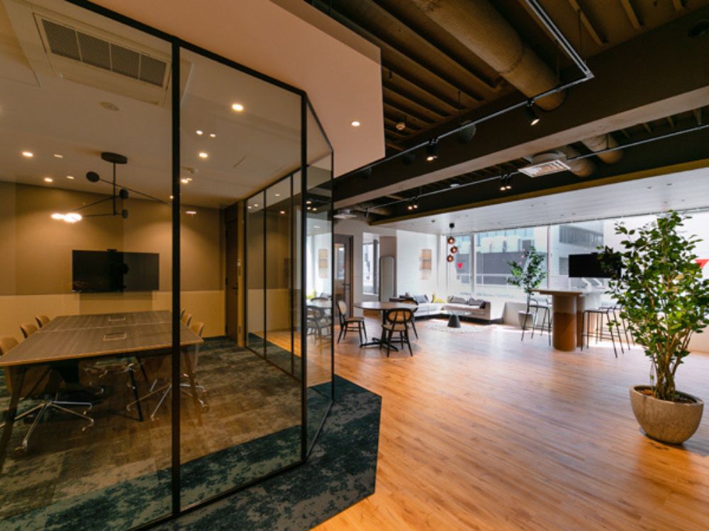 中央区築地のセットアップオフィス物件（築地駅徒歩2分、約60坪）