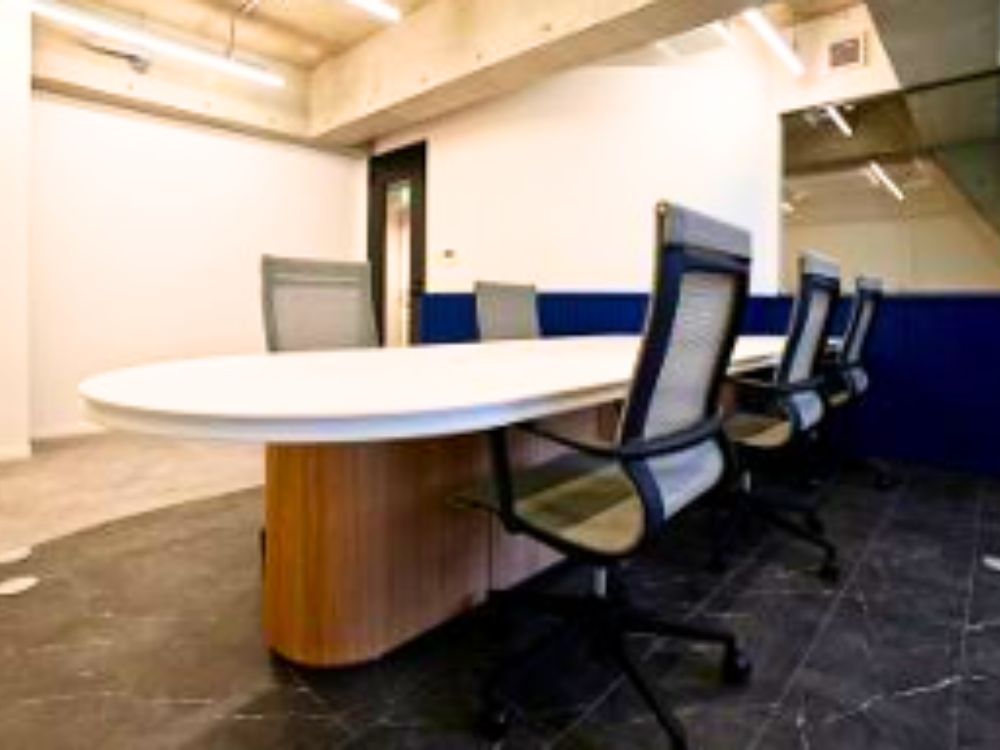 港区芝公園のコンパクトオフィス物件（御成門駅徒歩2分、約20坪）