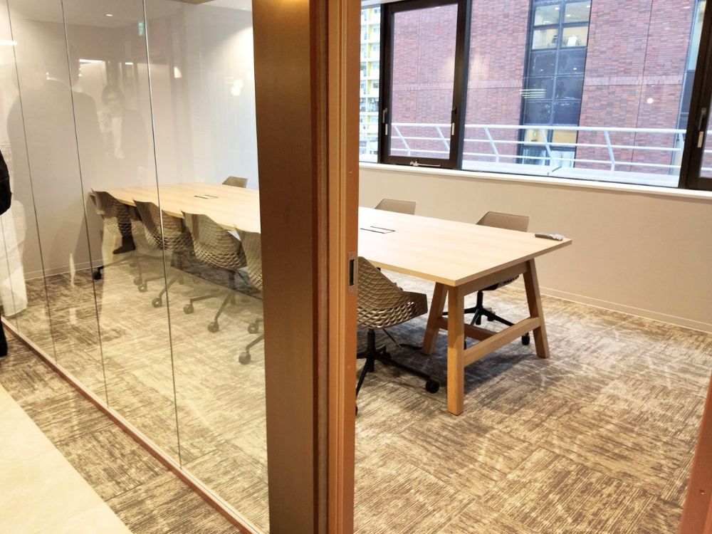 渋谷区神宮前のセットアップオフィス物件（明治神宮前駅徒歩4分、約95坪）