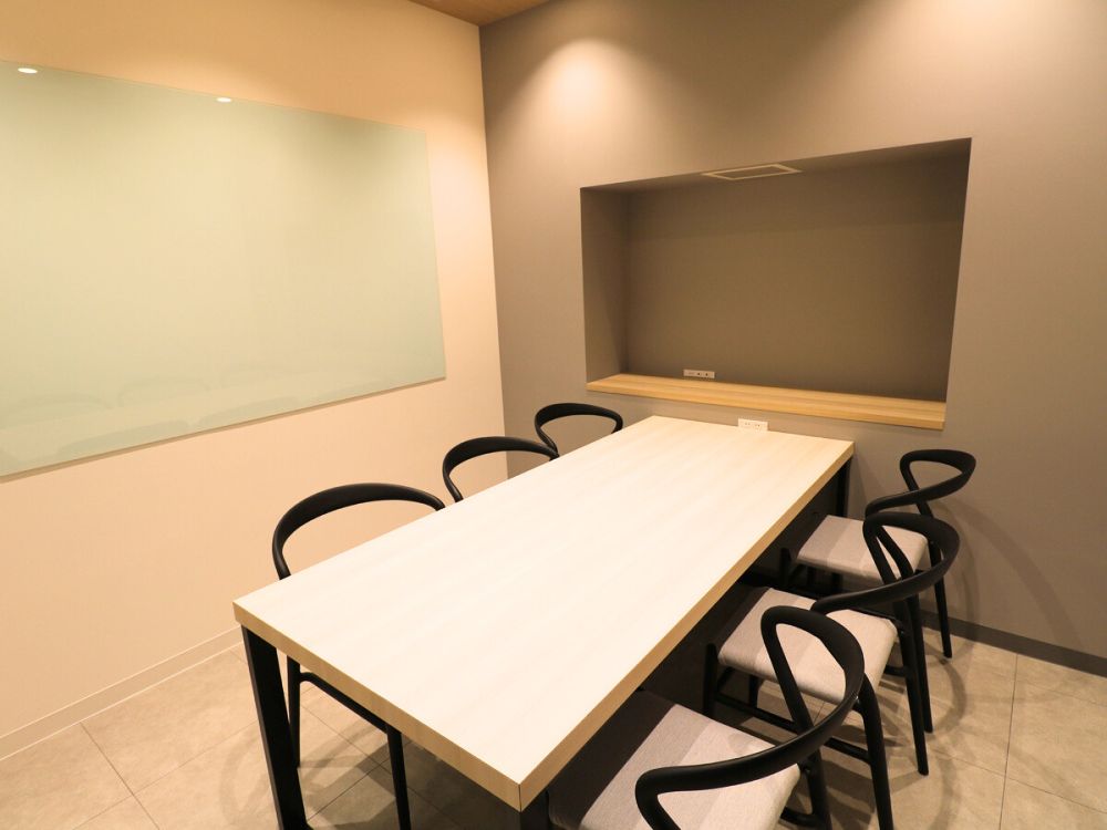 千代田区神田神保町のコンパクトオフィス物件（神保町駅徒歩1分、約20坪）