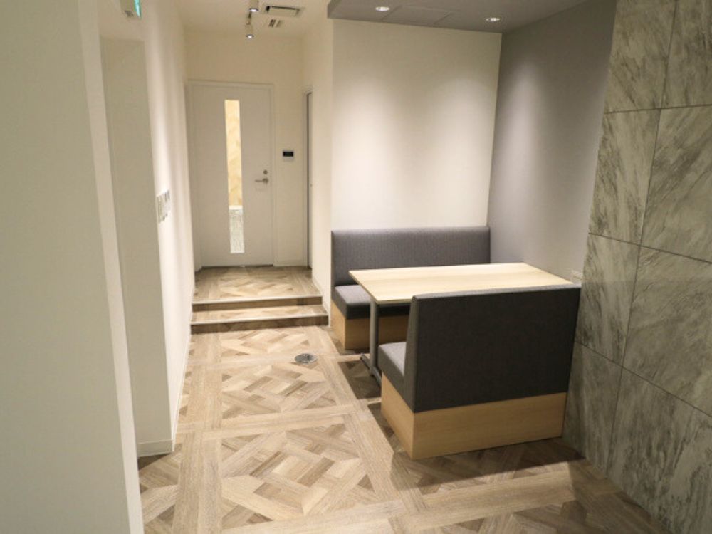 千代田区神田神保町のコンパクトオフィス物件（神保町駅徒歩1分、約20坪）