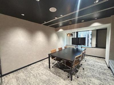 港区芝の会議室付きセットアップオフィス物件(三田駅徒歩3分、約150坪)
