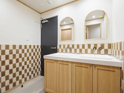 千代田区神田神保町のセットアップオフィス物件（神保町駅徒歩1分、約70坪）